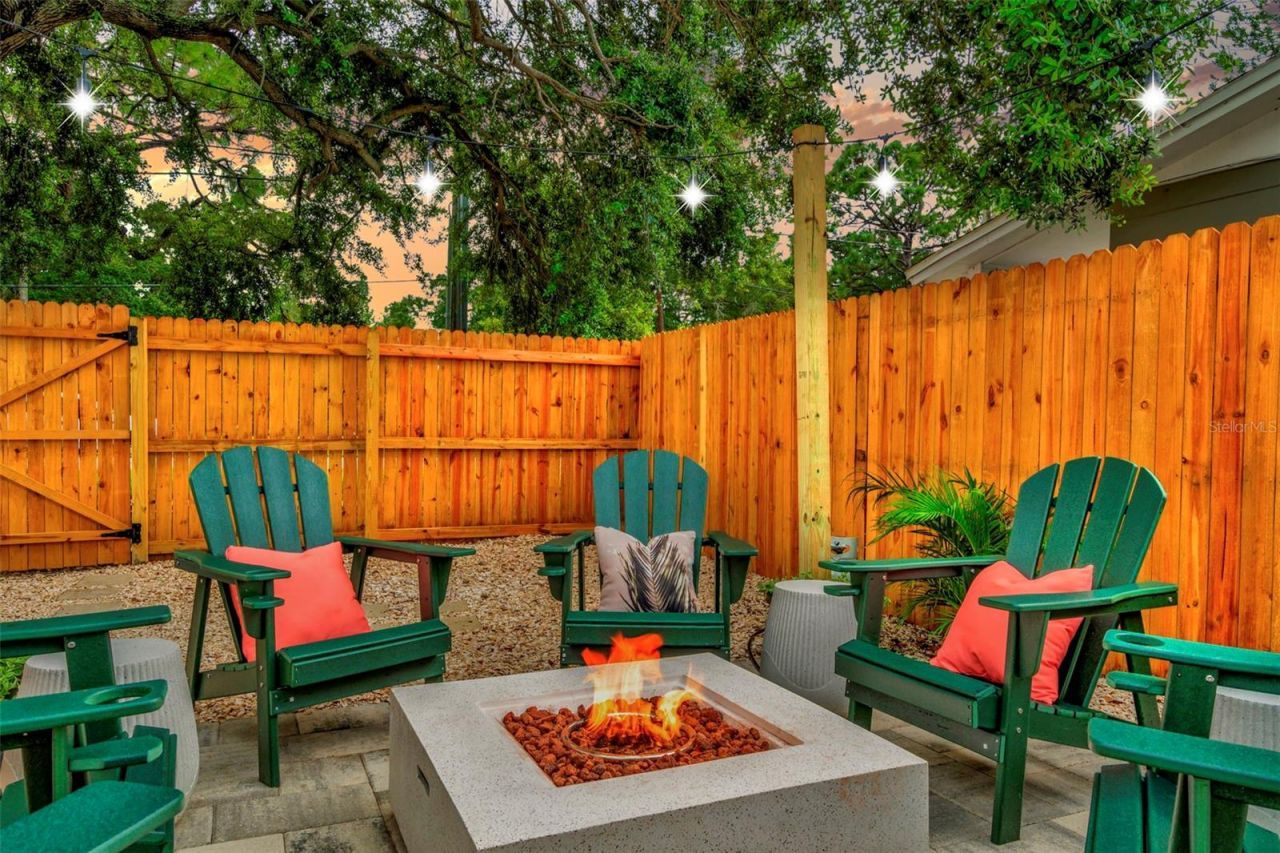 11008 111th Way, Seminole, FL 33778 Photo