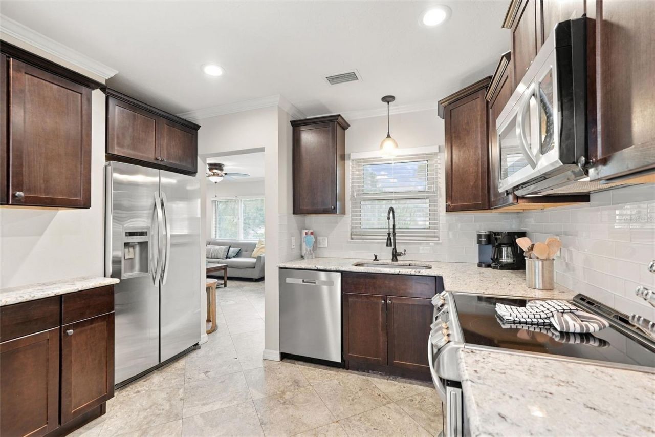 2174 Bougainvillea Street, Sarasota, FL 34239 Photo