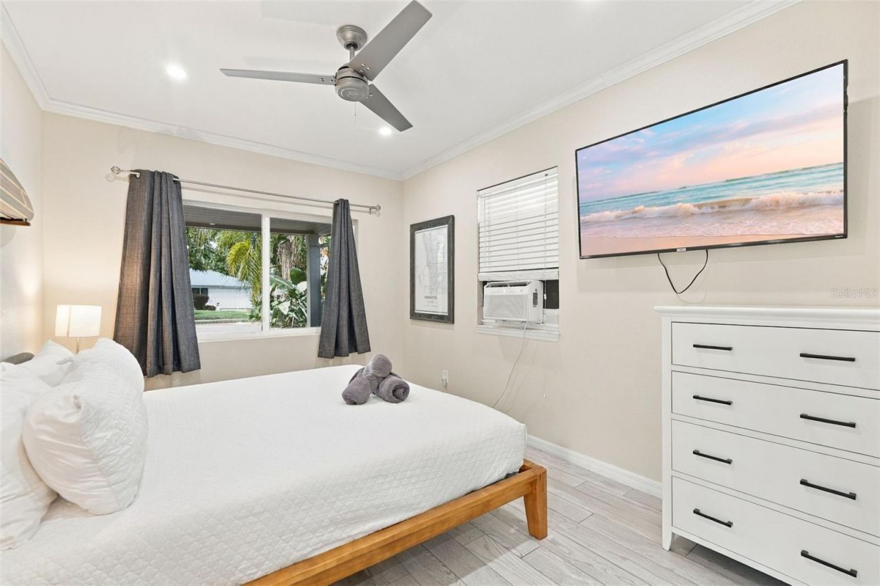 2174 Bougainvillea Street, Sarasota, FL 34239 Photo