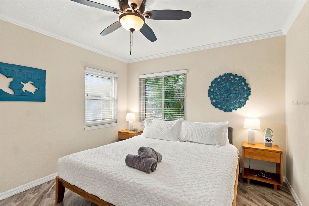 2174 Bougainvillea Street, Sarasota, FL 34239 Photo