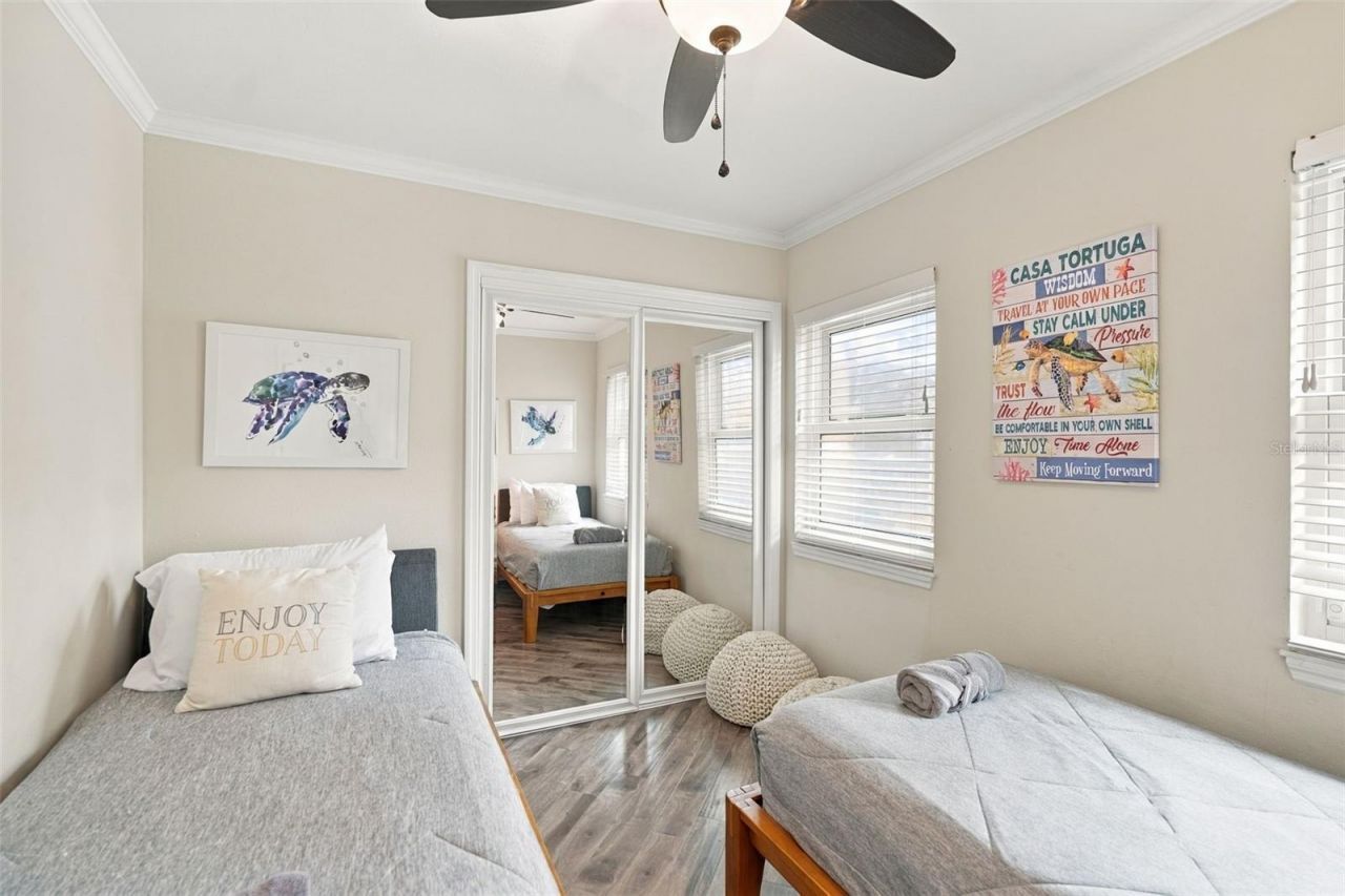 2174 Bougainvillea Street, Sarasota, FL 34239 Photo