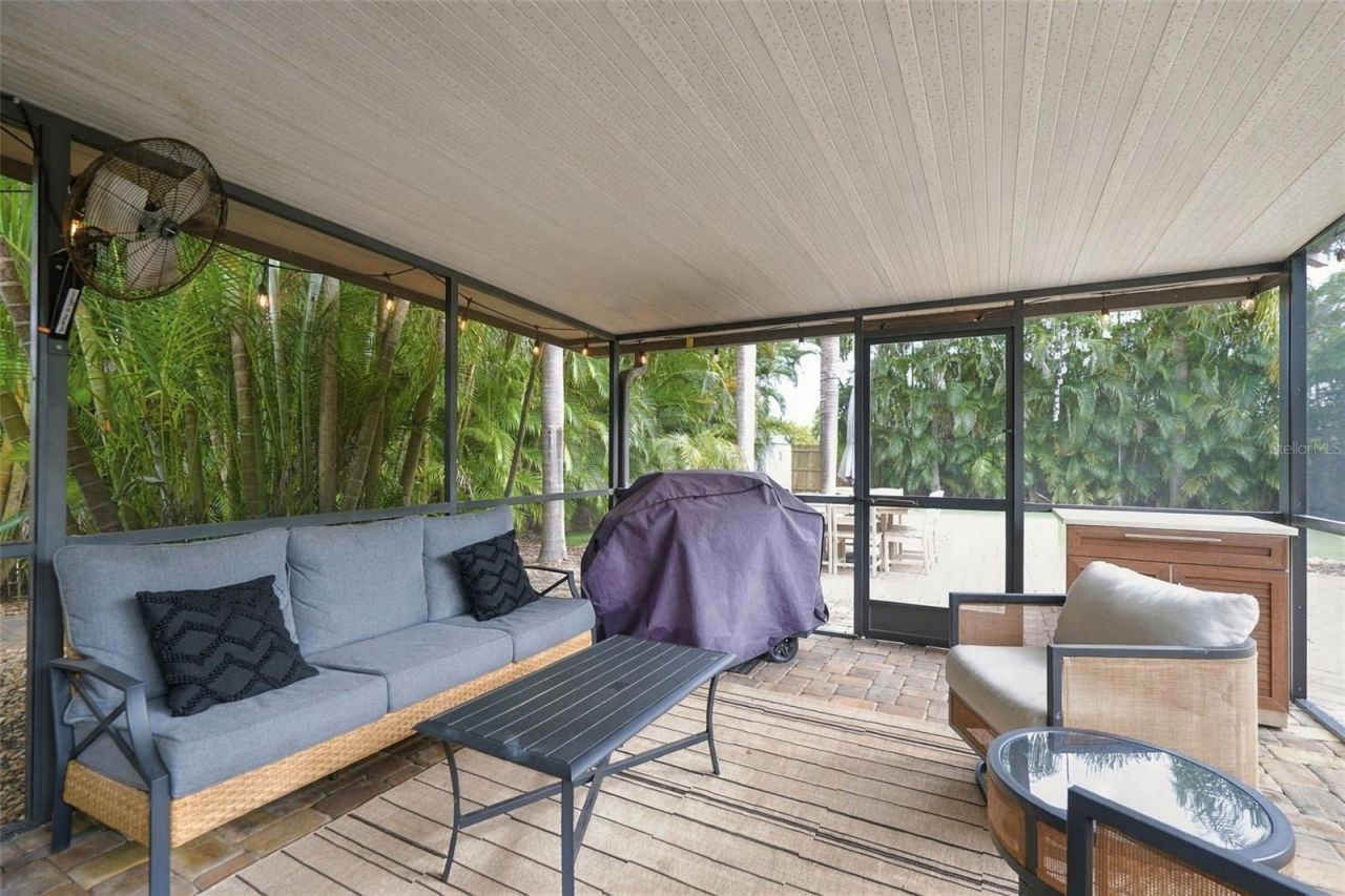 2174 Bougainvillea Street, Sarasota, FL 34239 Photo