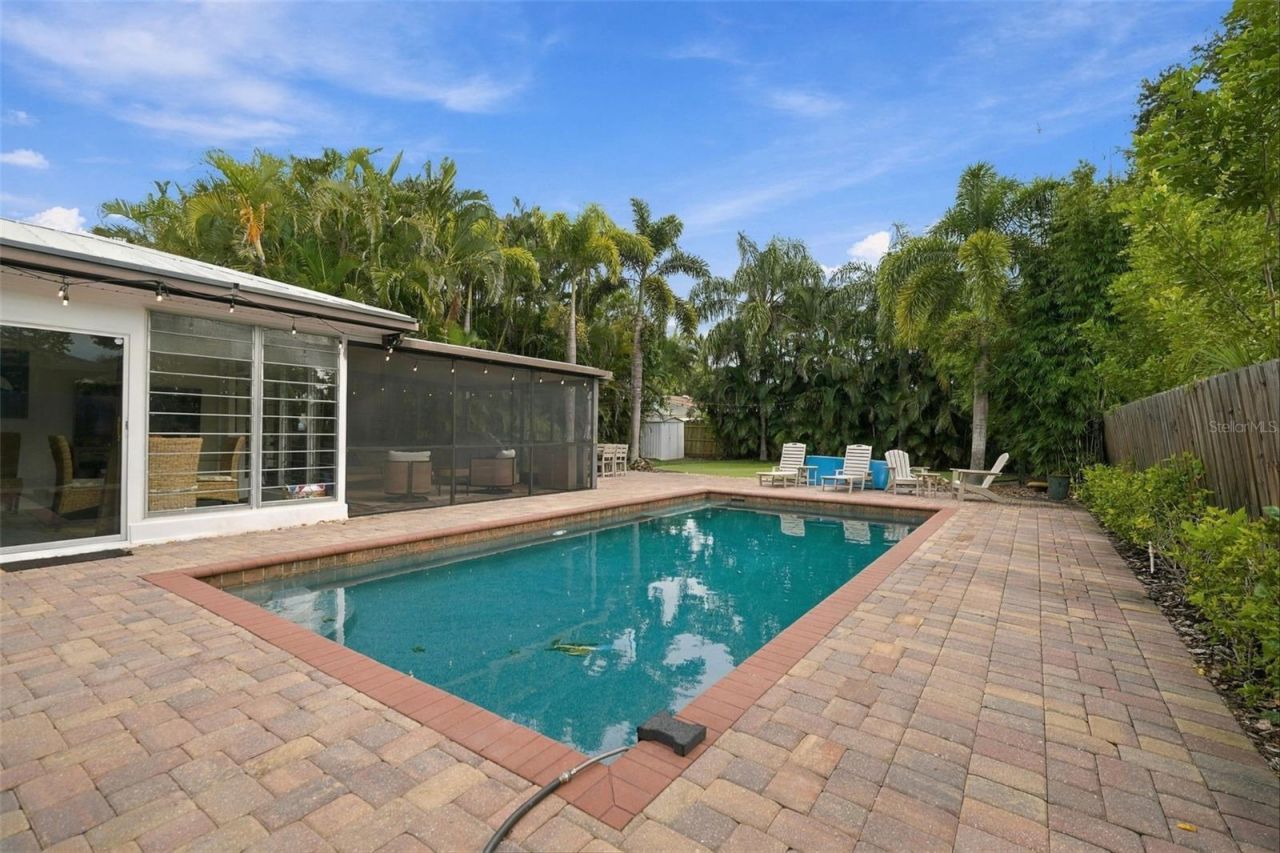 2174 Bougainvillea Street, Sarasota, FL 34239 Photo