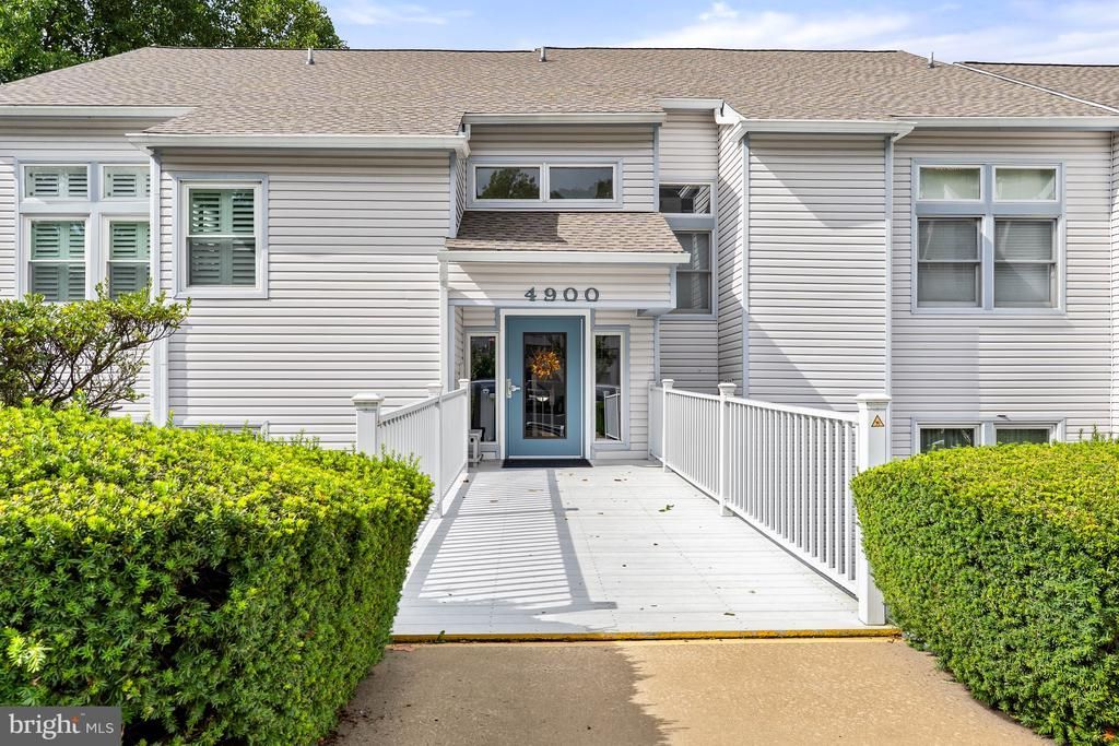 4907 Claremont Court, Unit 232, Wilmington, DE 19808 Main Photo