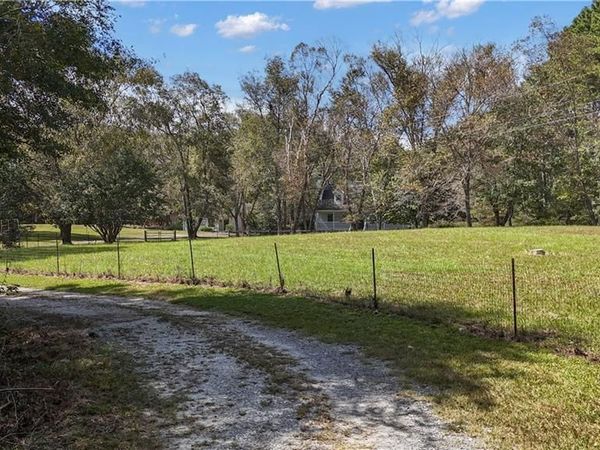 11855 Jones Ferry Road, Chattahoochee Hills, GA 30268
