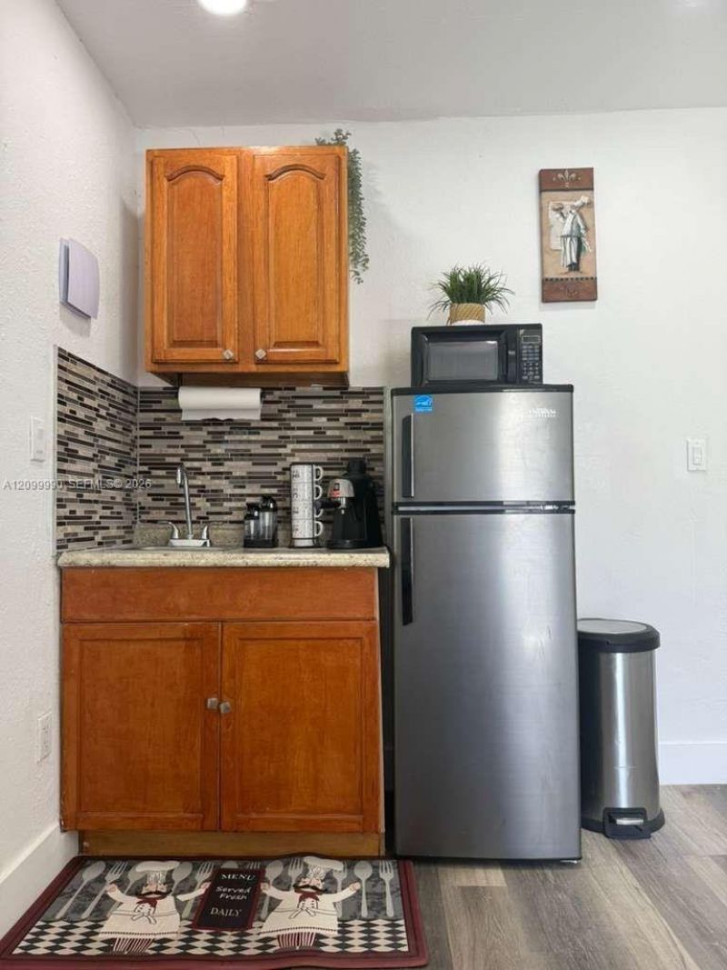 1558 NW 103rd St , Unit 1558, Miami, FL 33147 Photo