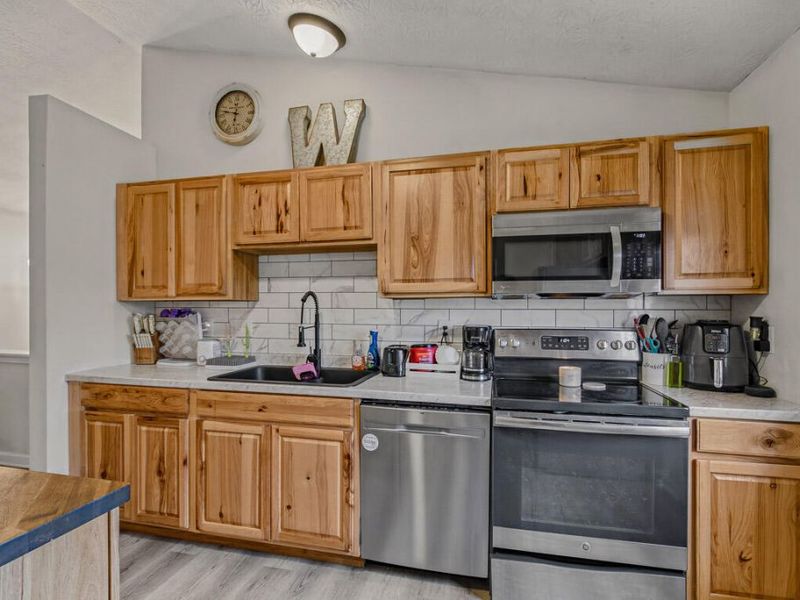 2766 Presidential Drive, Hebron, KY 41048 Photo 7