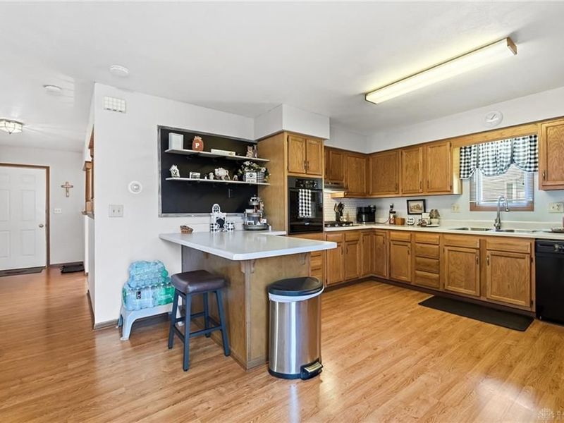 210 N Main Street, Jackson Center, OH 45334 Photo 9