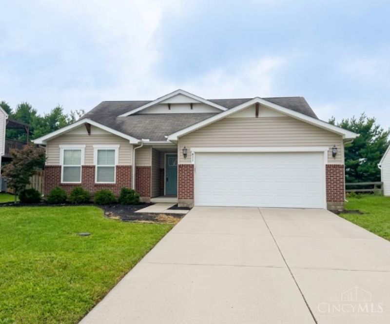 911 Regency Court, Trenton, OH 45067 Main Photo
