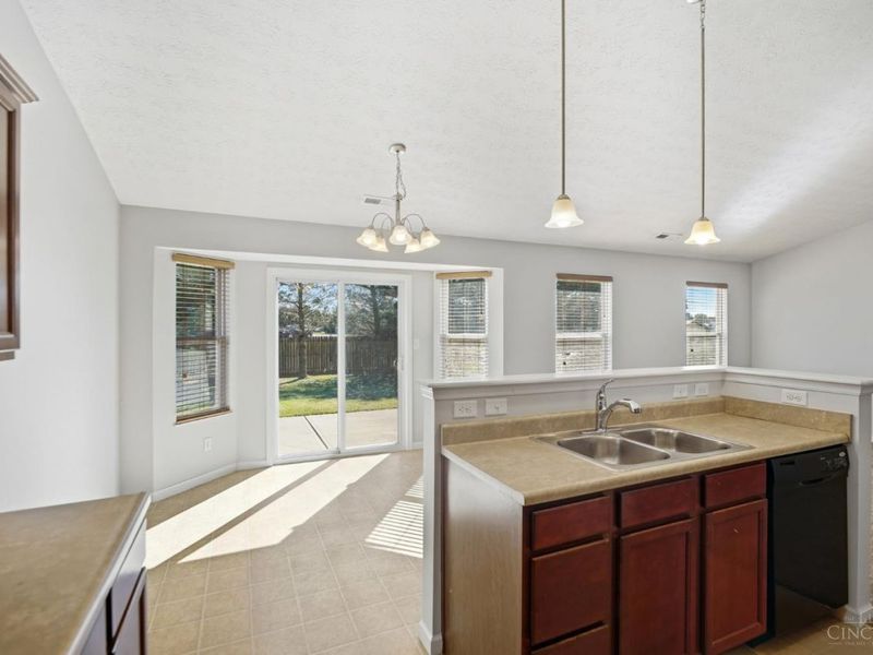 911 Regency Court, Trenton, OH 45067 Photo 14