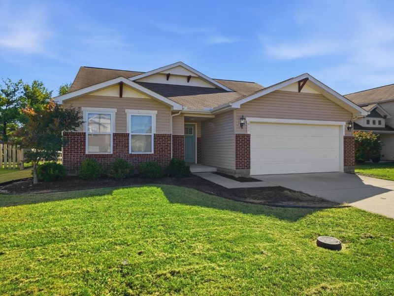 911 Regency Court, Trenton, OH 45067 Photo 3
