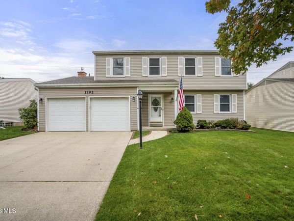 1792 Bucklew Drive, Toledo, OH 43613