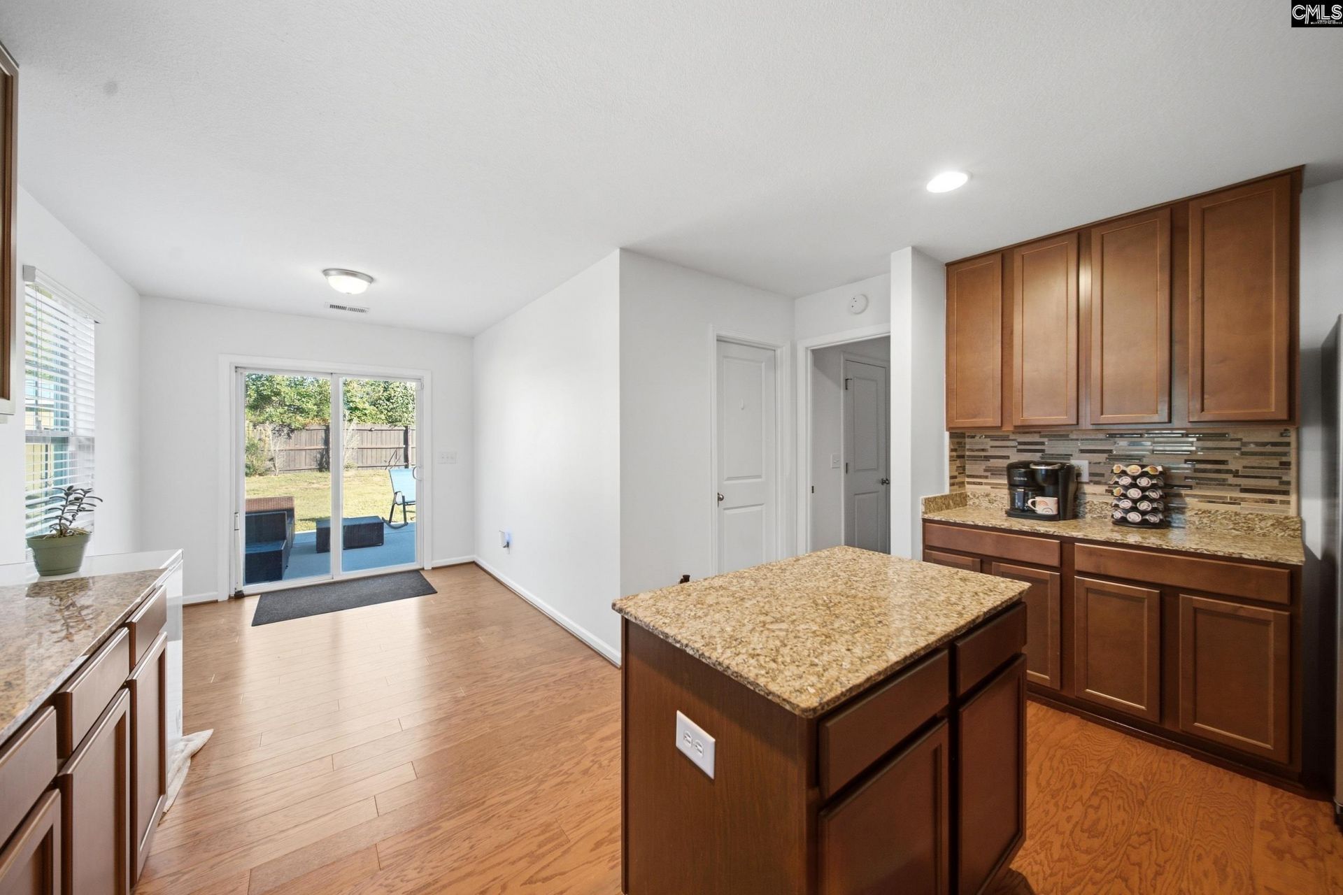 375 Colony Drive  Photo 11
