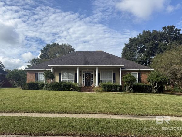 7642 Pembroke Circle, Mobile, AL 36695