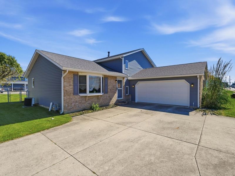 210 N Main Street, Jackson Center, OH 45334 Photo 1