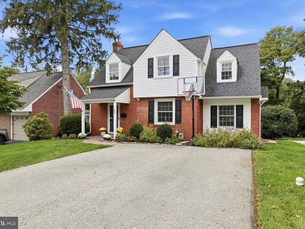 32 MORELAND ROAD , PAOLI, PA 19301
