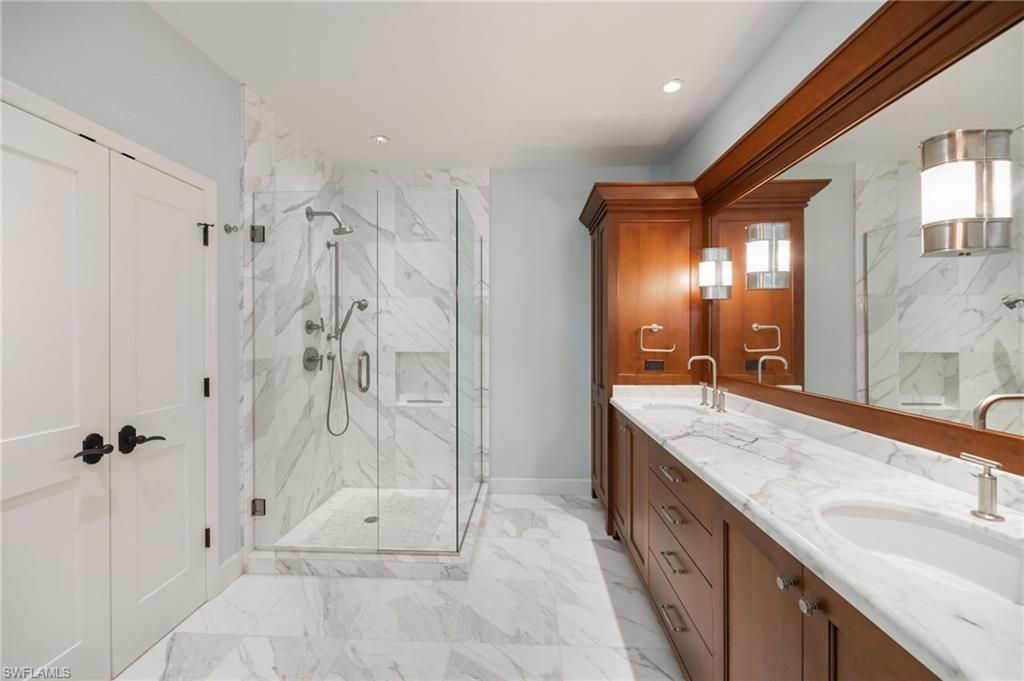 611 10th Ave S, Unit B2, Naples, FL 34102 Photo