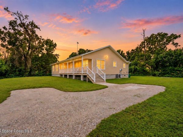 435 Lemon Grove Avenue, Melbourne, FL 32904