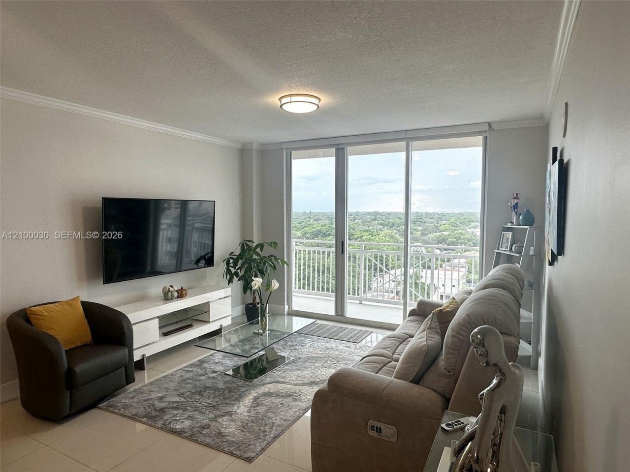 2665 SW 37th Ave , Unit 1004, Miami, FL 33133 Photo
