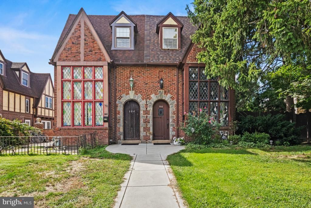 906 BURMONT ROAD , DREXEL HILL, PA 19026