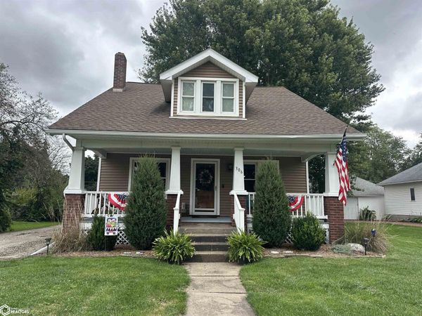 306 N Clark Street, Winfield, IA 52659