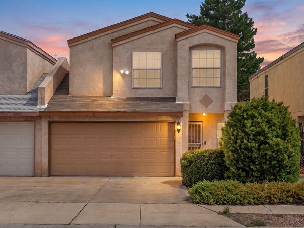 1910 Moneda Drive NW, Albuquerque, NM 87120