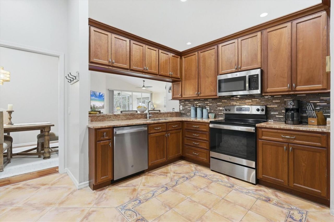 4620 Deer Trail Boulevard, Sarasota, FL 34238 Photo