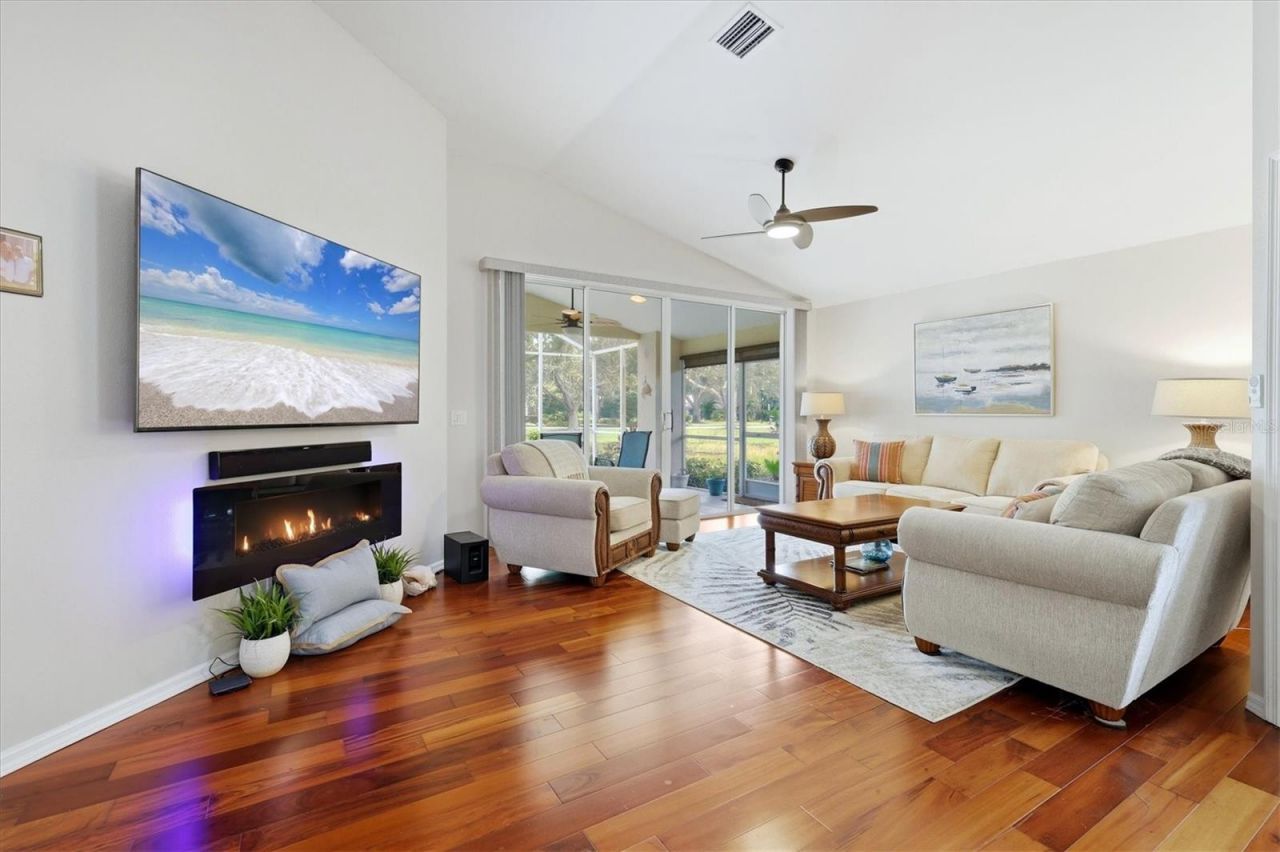 4620 Deer Trail Boulevard, Sarasota, FL 34238 Photo