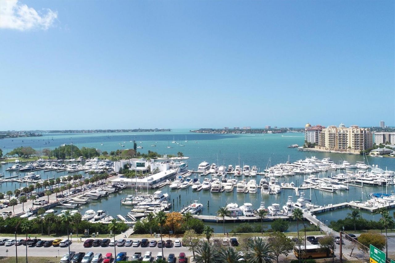 4620 Deer Trail Boulevard, Sarasota, FL 34238 Photo