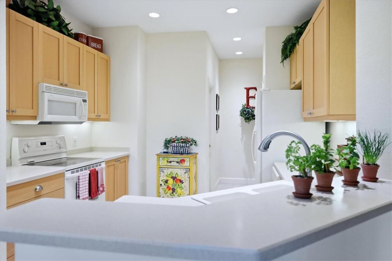 7440 Botanica Parkway, Unit 202, Sarasota, FL 34238 Photo
