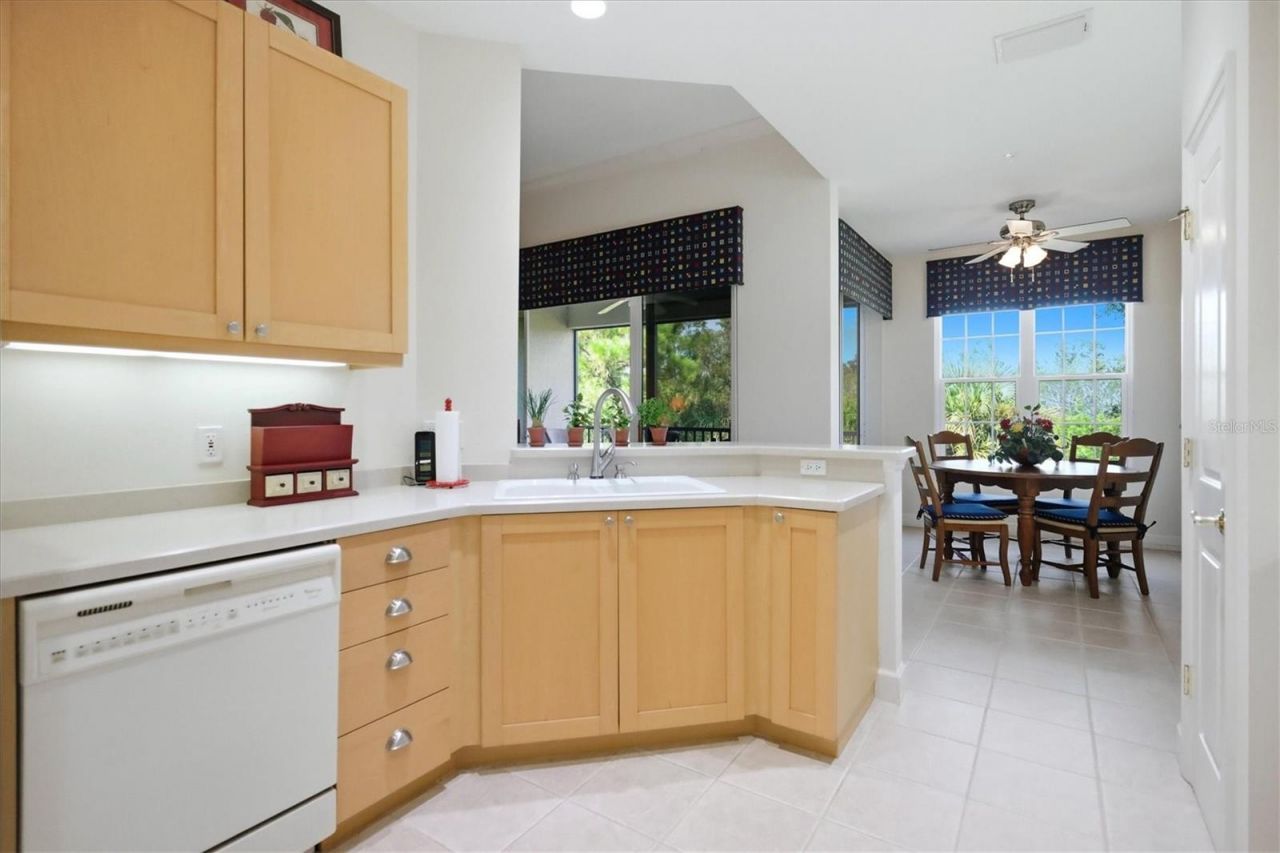 7440 Botanica Parkway, Unit 202, Sarasota, FL 34238 Photo