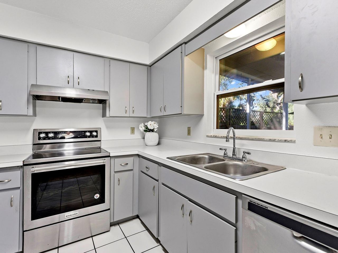 4260 Bell Avenue, Sarasota, FL 34231 Photo
