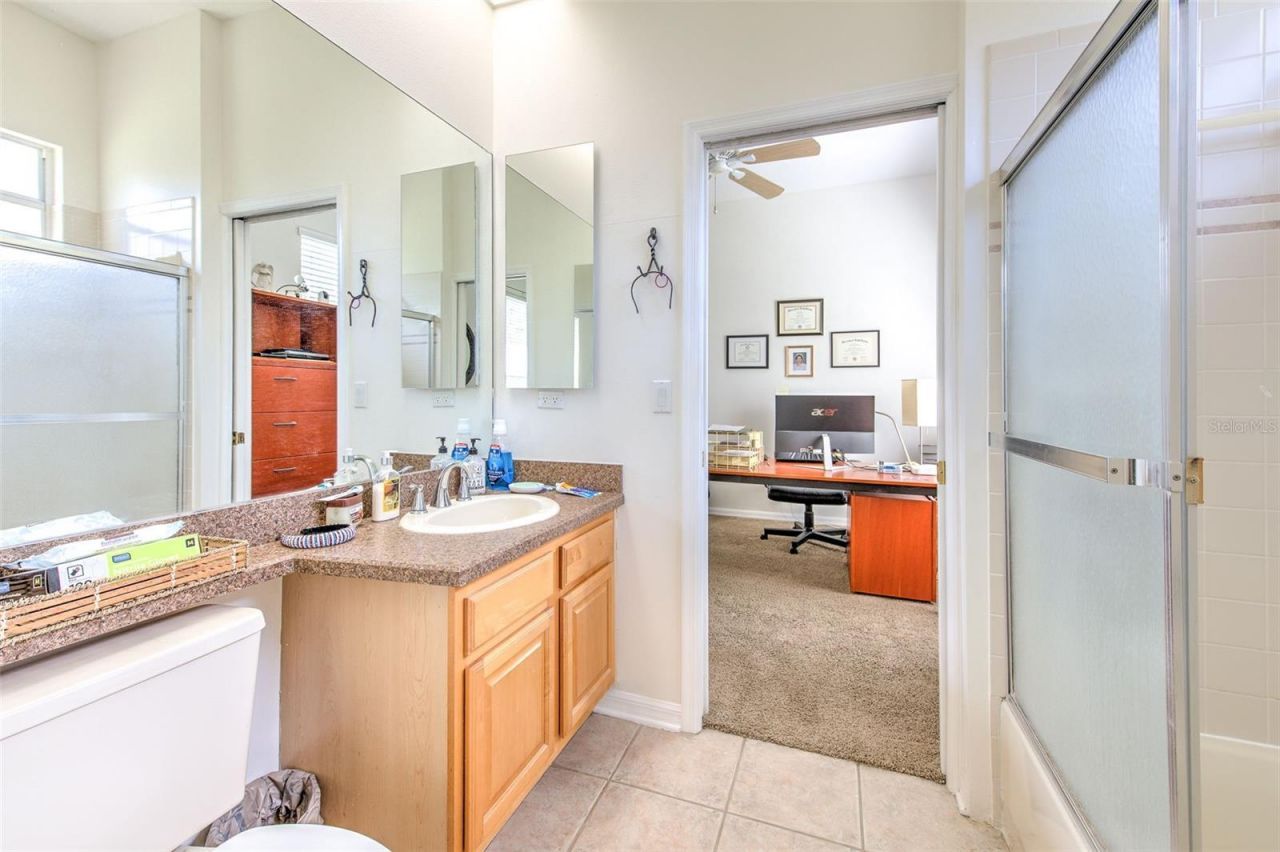 3325 Cypress Landing Drive, Valrico, FL 33596 Photo