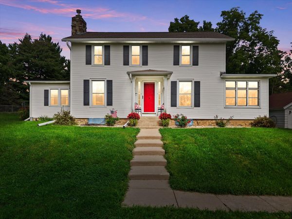 409 W Clark St, Jefferson, WI 53549