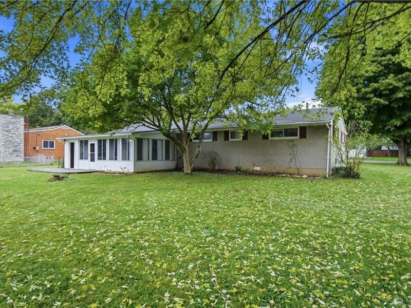 65 Elmwood Drive, Springboro, OH 45066 Photo 7