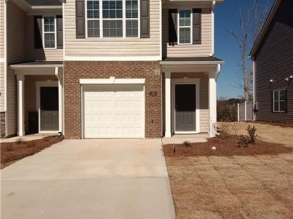 1355 Amberview Lane , Kernersville, NC 27284