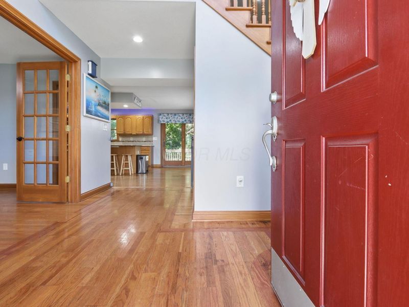 800 Briarhill Drive, Newark, OH 43055 Photo 5