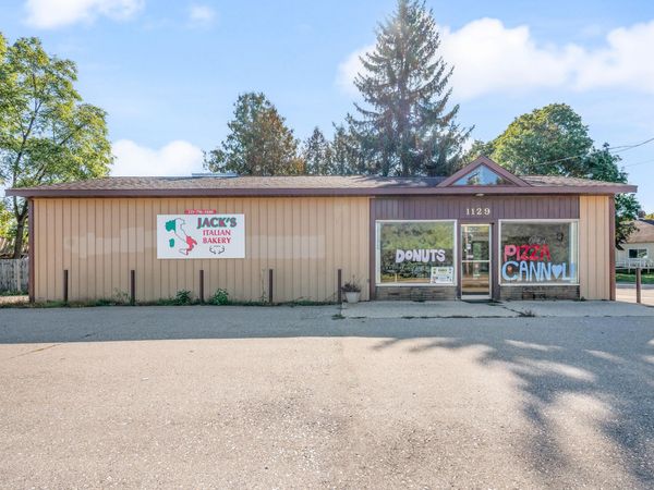 1129 N State Street, Big Rapids, MI 49307