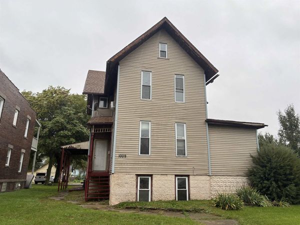 1009 7th Street, ROCKFORD, IL 61104