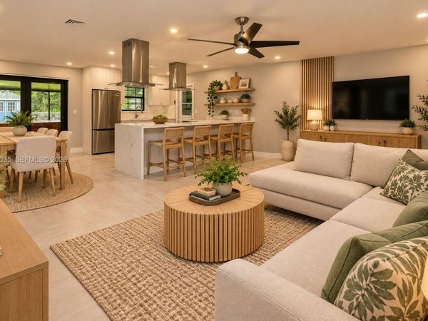 5618 Madison St , Hollywood, FL 33023