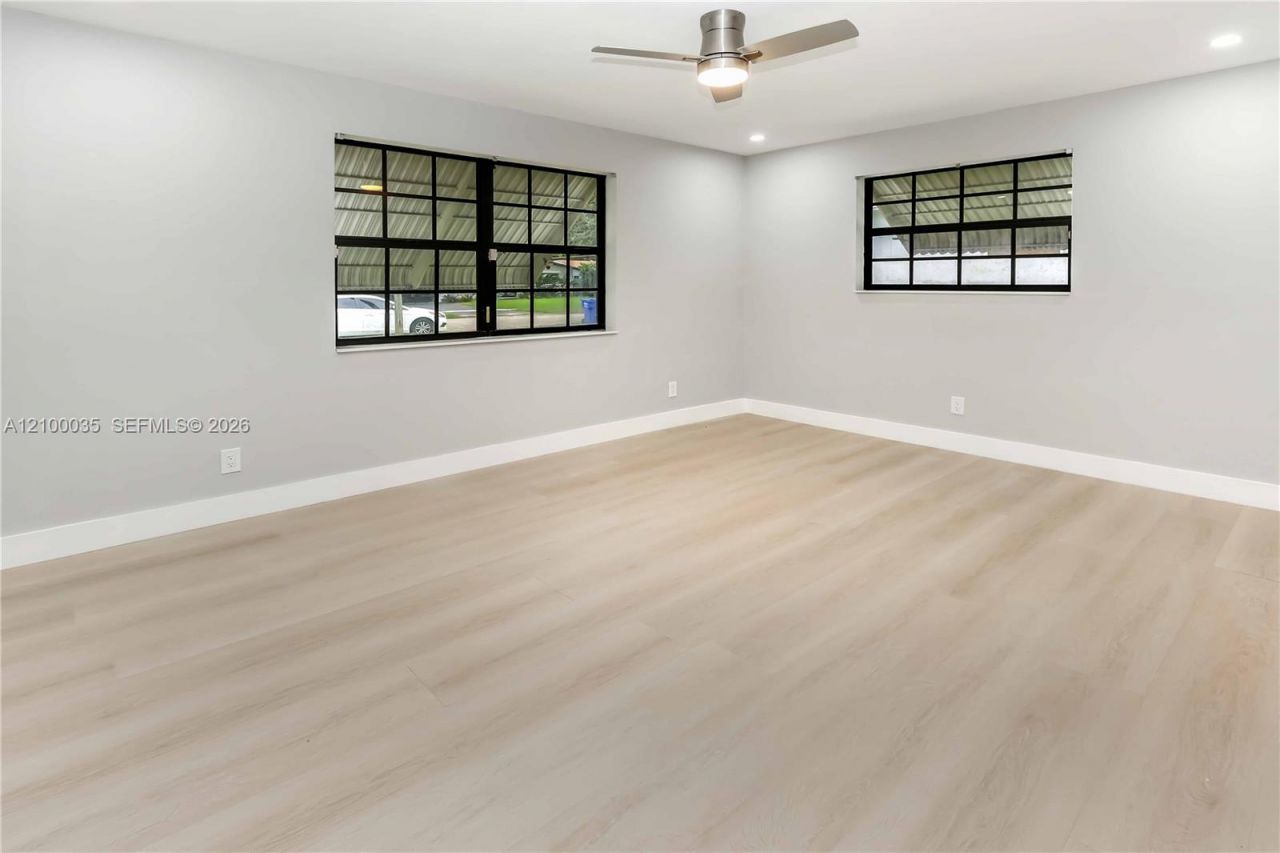 5618 Madison St , Hollywood, FL 33023 Photo