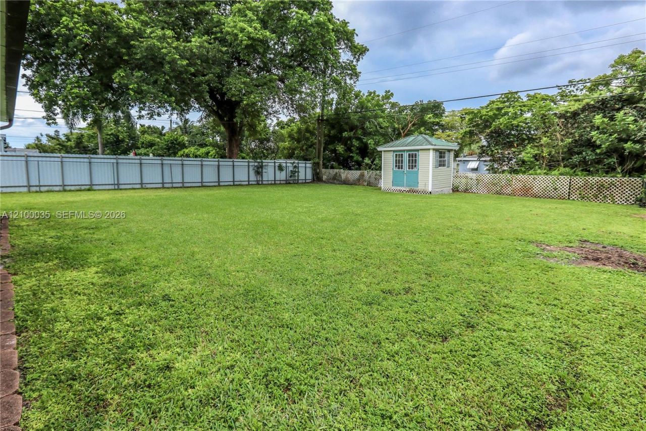 5618 Madison St , Hollywood, FL 33023 Photo