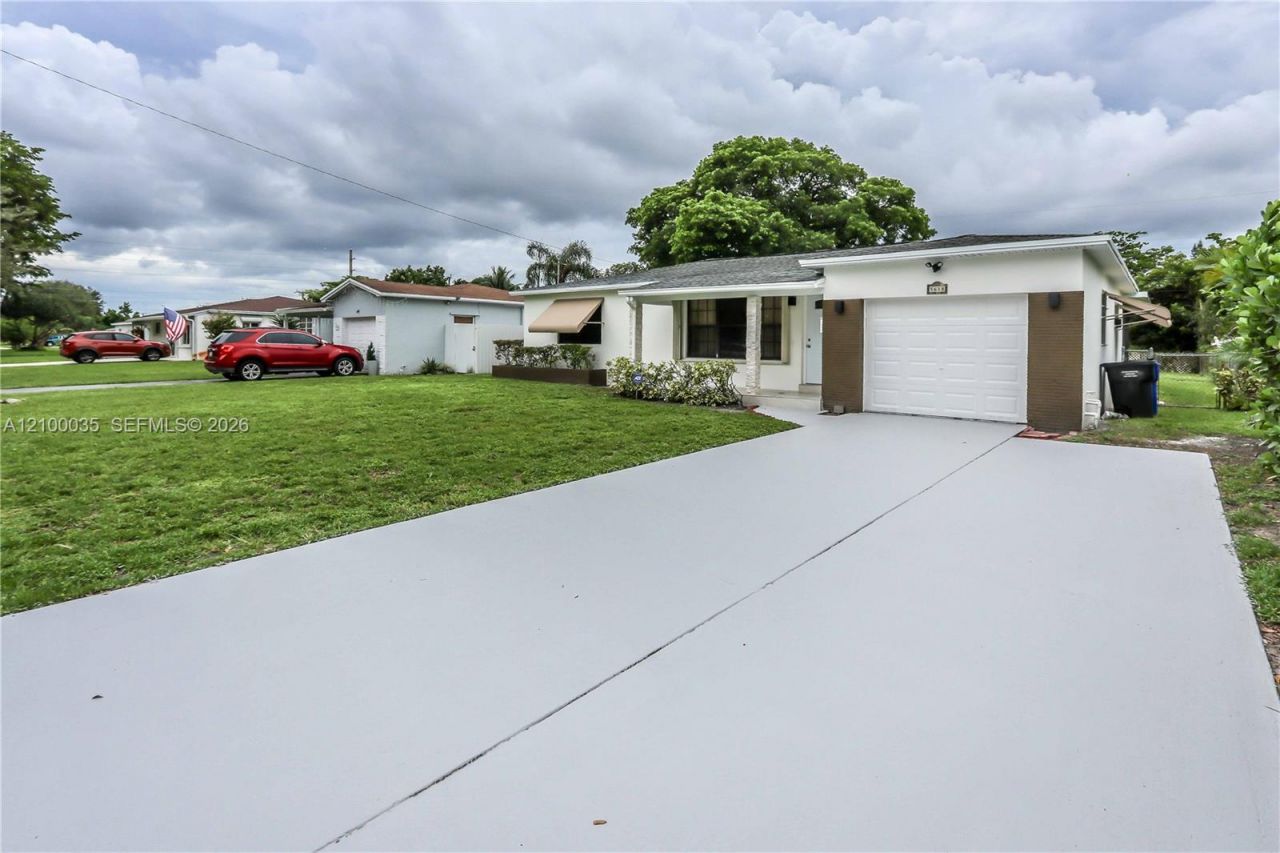 5618 Madison St , Hollywood, FL 33023 Photo