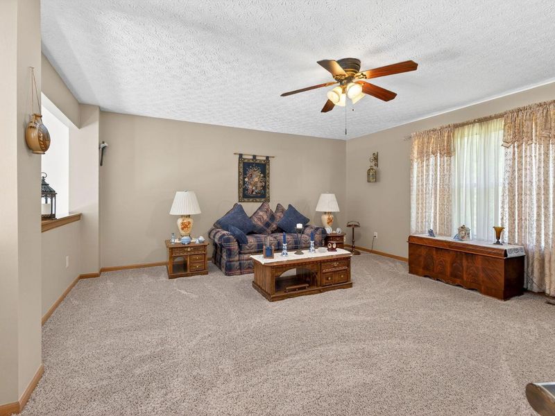 6324 Rossmore Lane , Canal Winchester, OH 43110 Photo 20