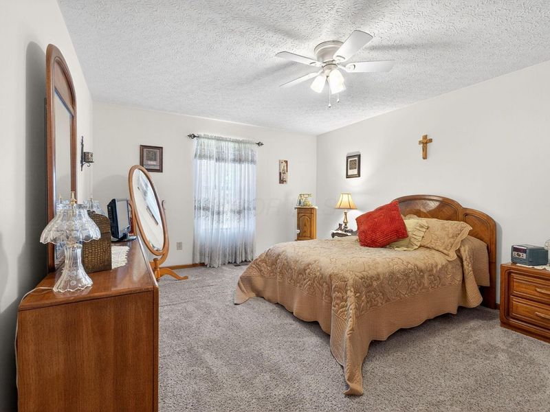 6324 Rossmore Lane , Canal Winchester, OH 43110 Photo 23