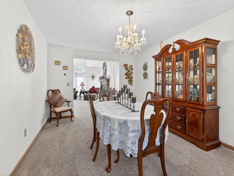 6324 Rossmore Lane , Canal Winchester, OH 43110 Photo 5