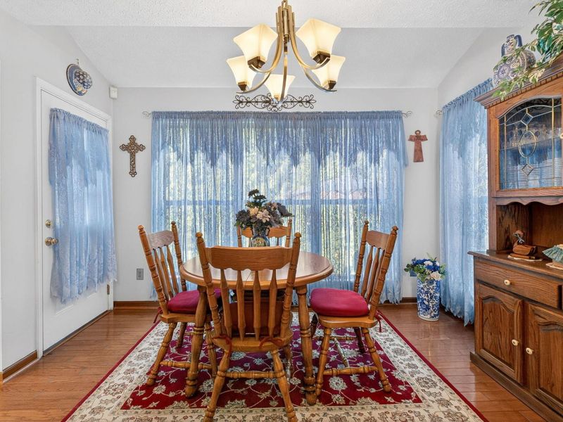 6324 Rossmore Lane , Canal Winchester, OH 43110 Photo 6