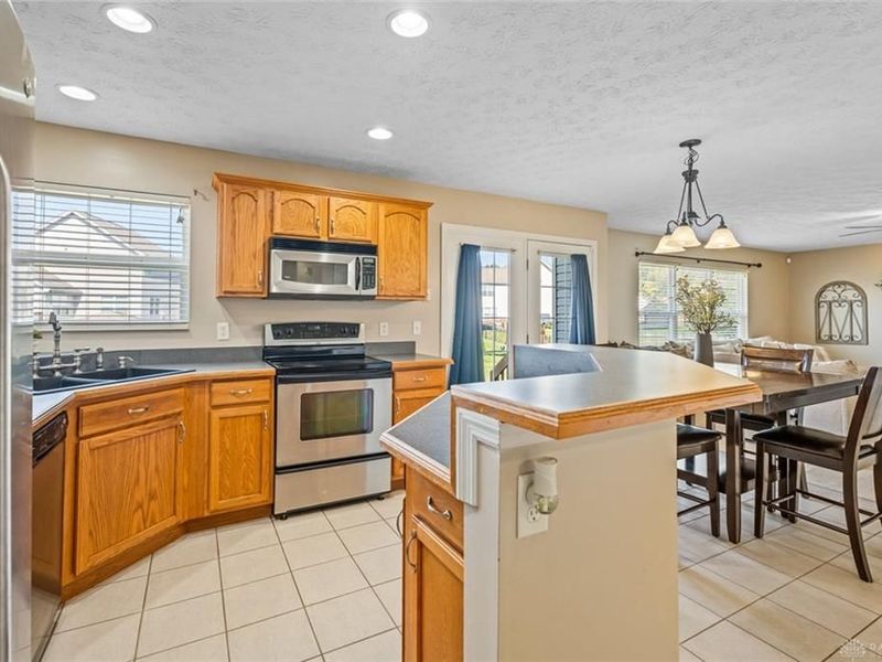 407 Whisperwood Drive, Englewood, OH 45322 Photo 18