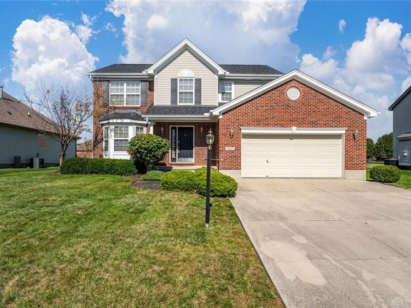 407 Whisperwood Drive, Englewood, OH 45322 Photo 2