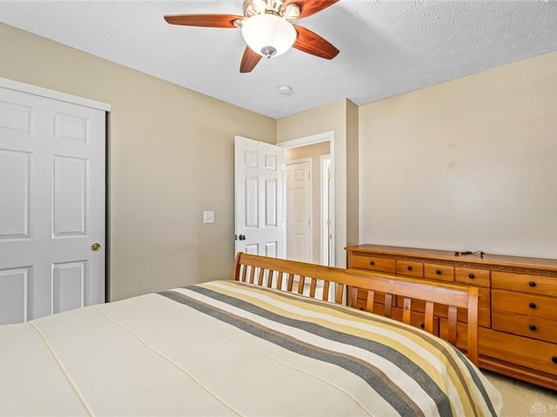 407 Whisperwood Drive, Englewood, OH 45322 Photo 34